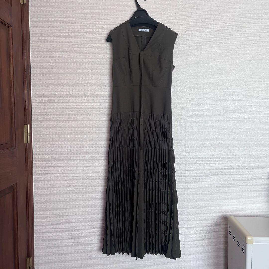 LAUBEBLANC ローブブラン　Shell Pleats Dress Shell Pleats Dress – L'AUBE BLANC