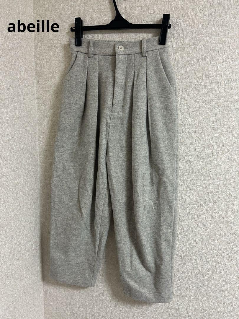 abeille☆タッククロップドパンツ
