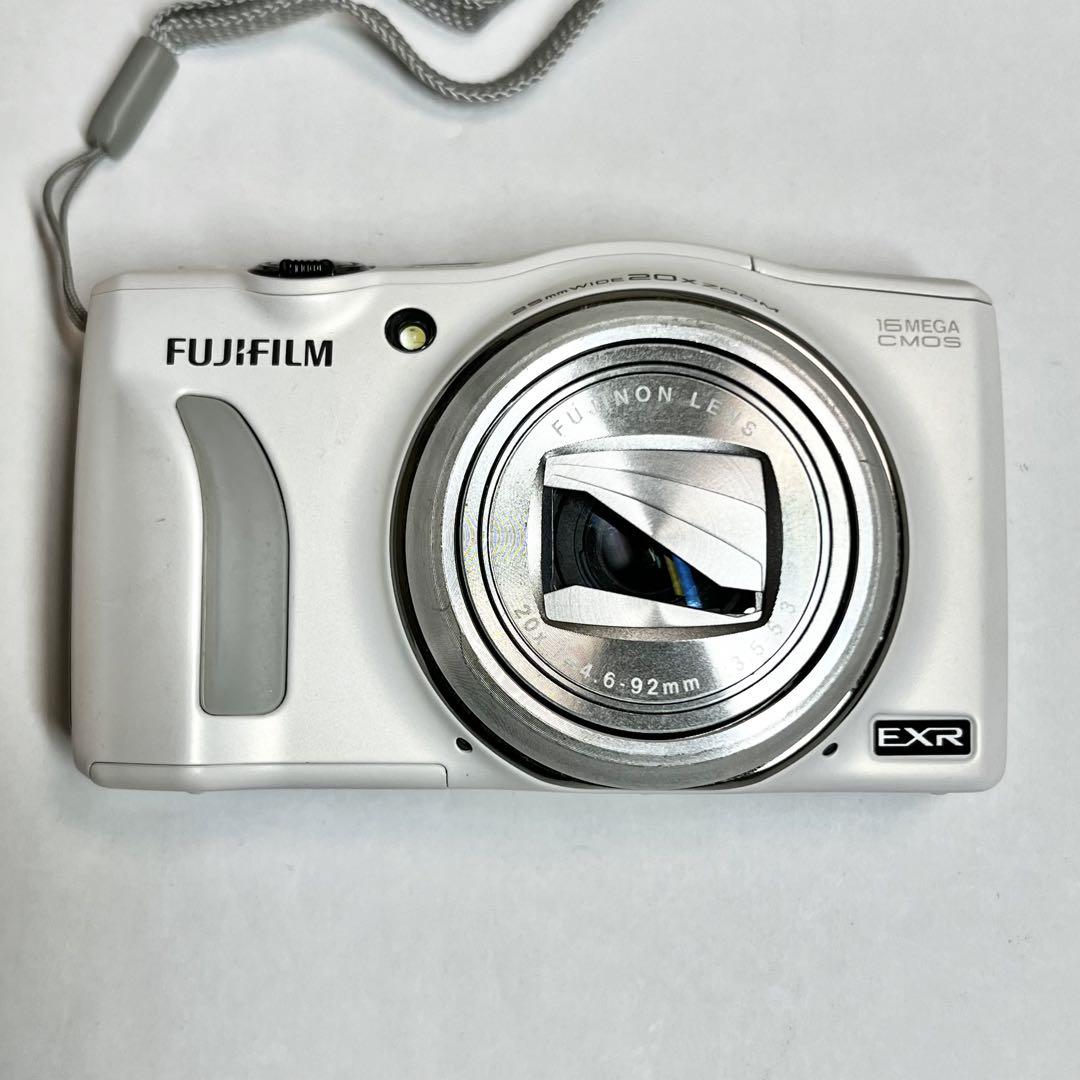 【ジャンク】FUJIFILM Finepix F800EXR ホワイト デジカメ