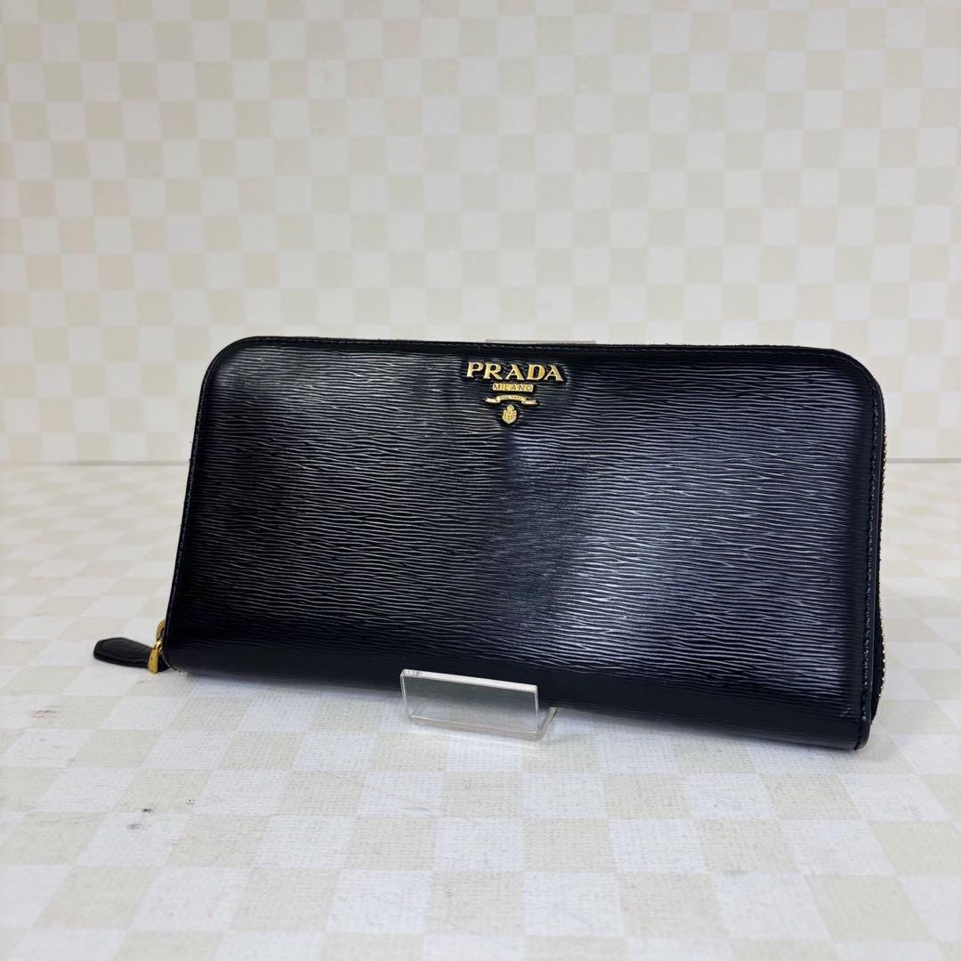 【ちだもん】極美品　PRADA プラダ　財布　ファスナー　M58