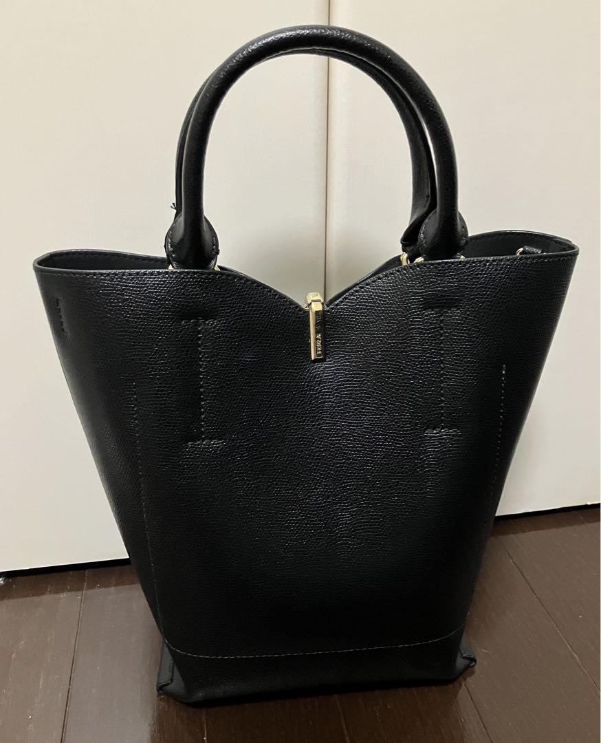 FURLA バケットバック