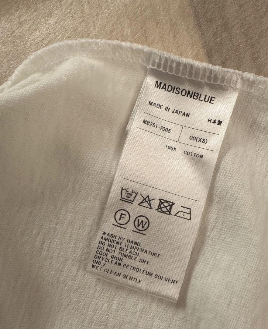 新品MADISONBLUE新作キャサリンTEE未使用マディソンブルーHELLO