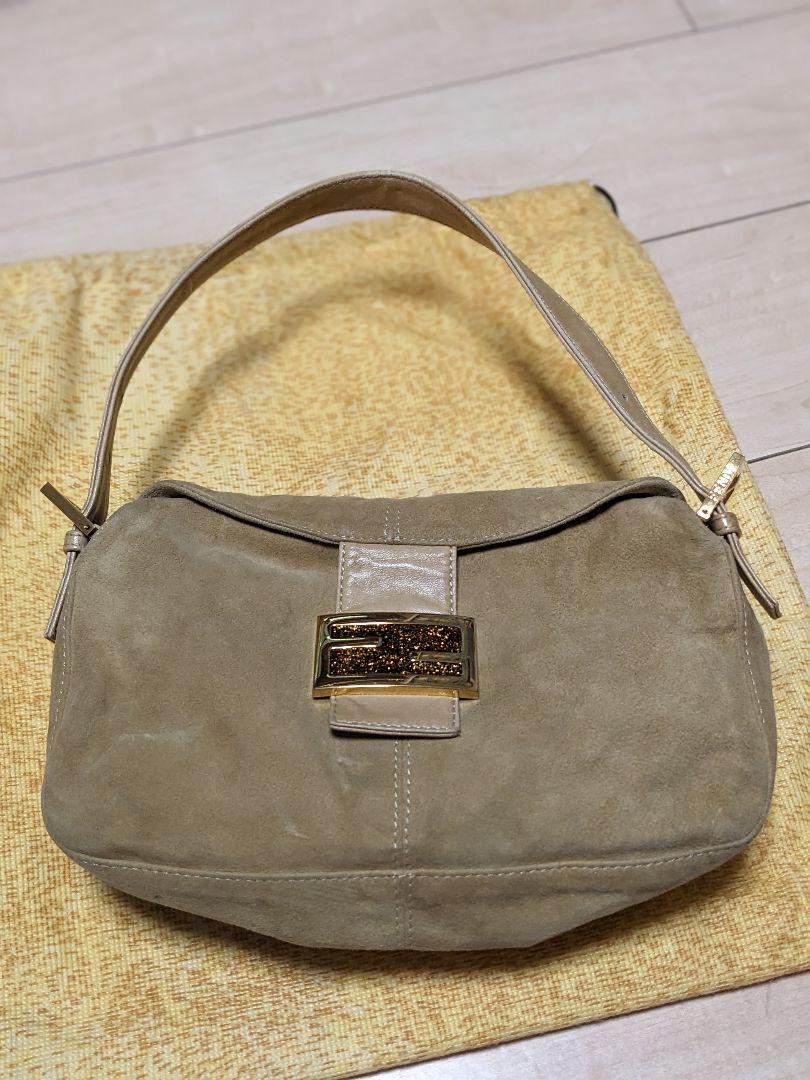 【在庫処分大特価!!】 FENDI フェンディ マンマバケット スェード バッグ