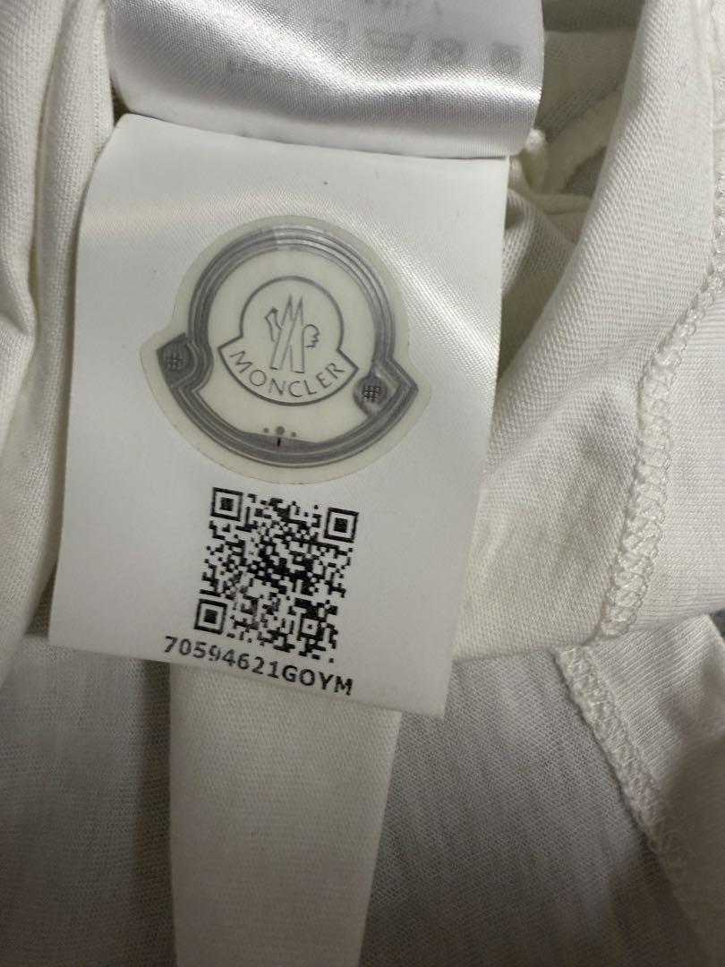 MONCLER ホワイト Tシャツ Mサイズ