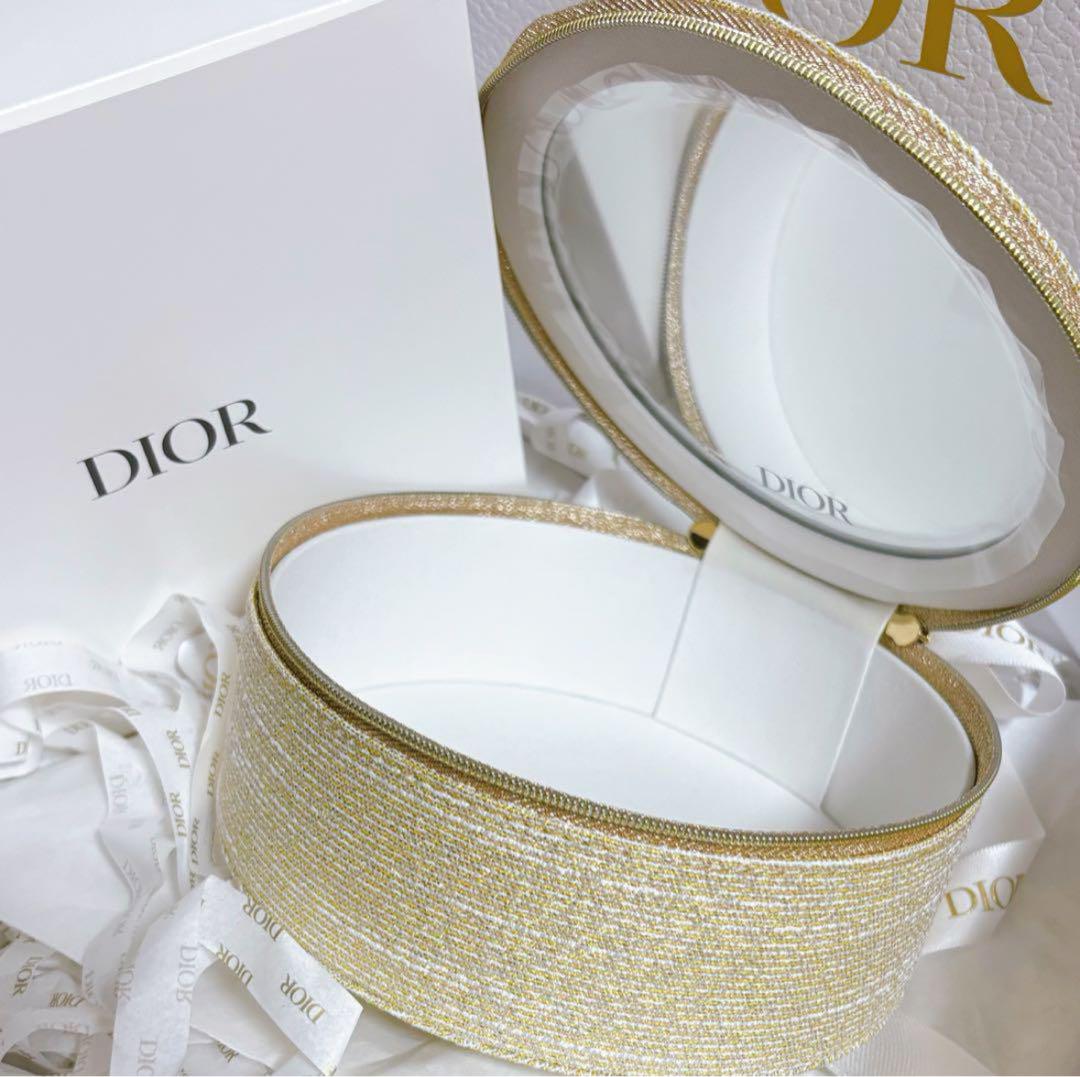 【新品未使用】 DIOR リキッドシークインドリームズ　バニティ　ホリデー