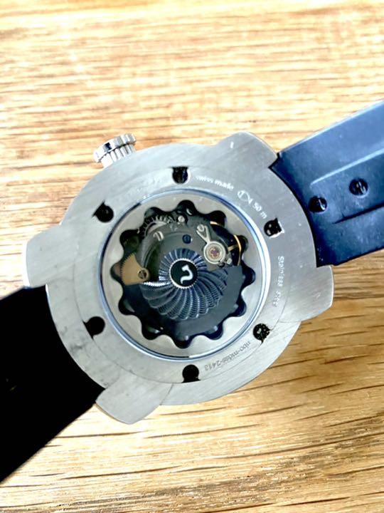 腕時計 ヌベオ ジェリーフィッシュ Nubeo 定価100万円