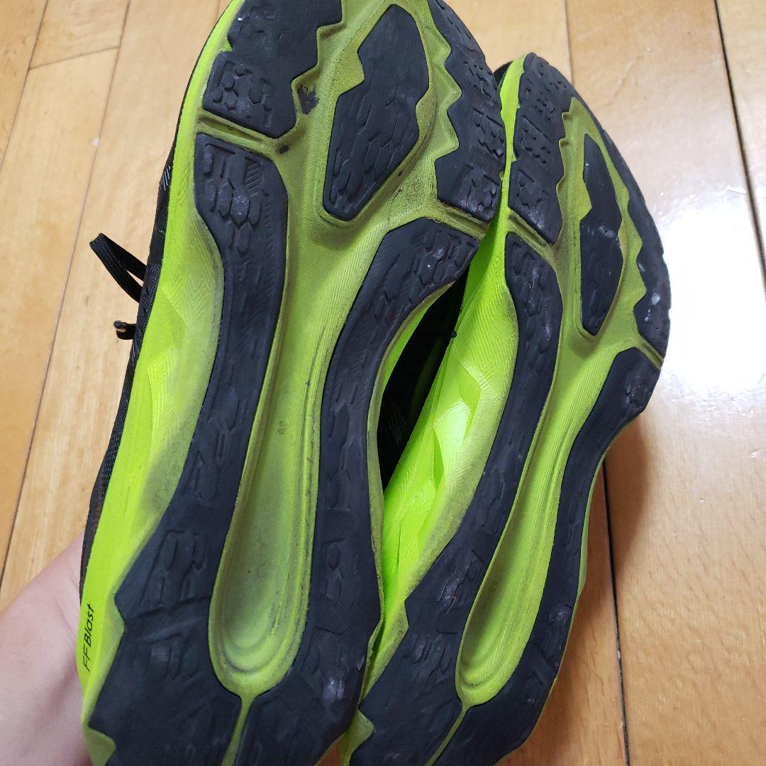 27cm  2足セット アシックス グライドライドとノヴァブラスト