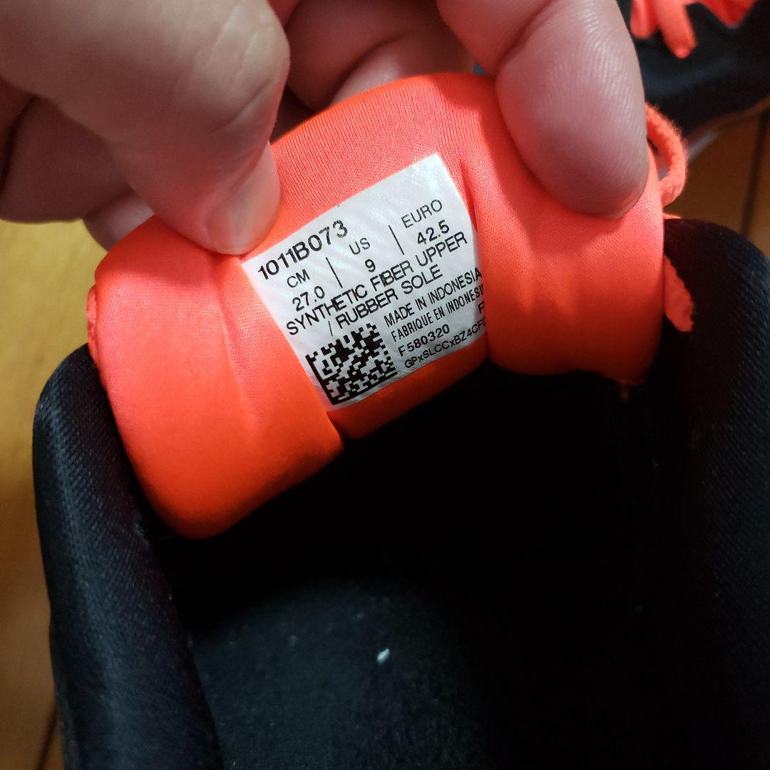 27cm  2足セット アシックス グライドライドとノヴァブラスト
