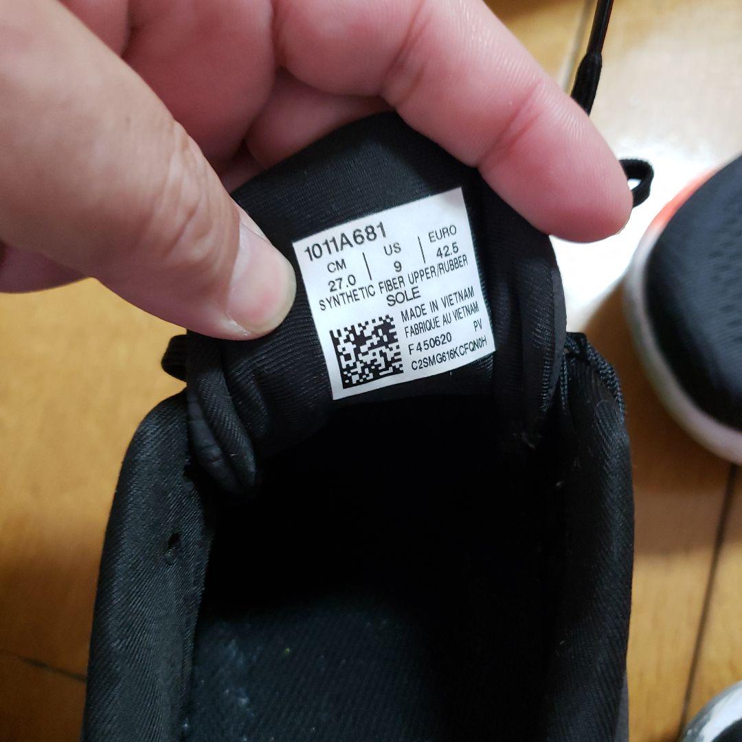 27cm  2足セット アシックス グライドライドとノヴァブラスト