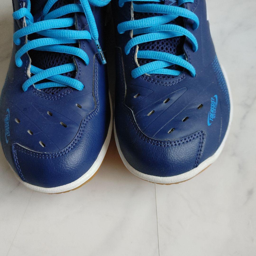 美品　YONEX　バドミントンシューズ65 POWER CUSHION 65