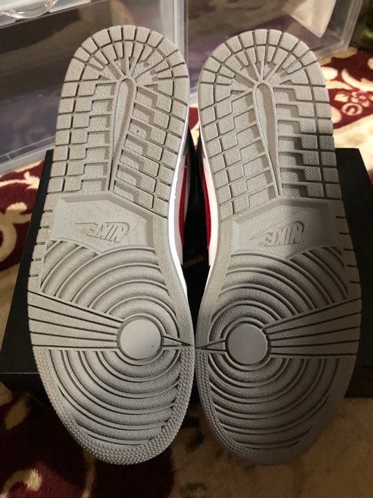 NIKE AIRジョーダン １FLYEASE