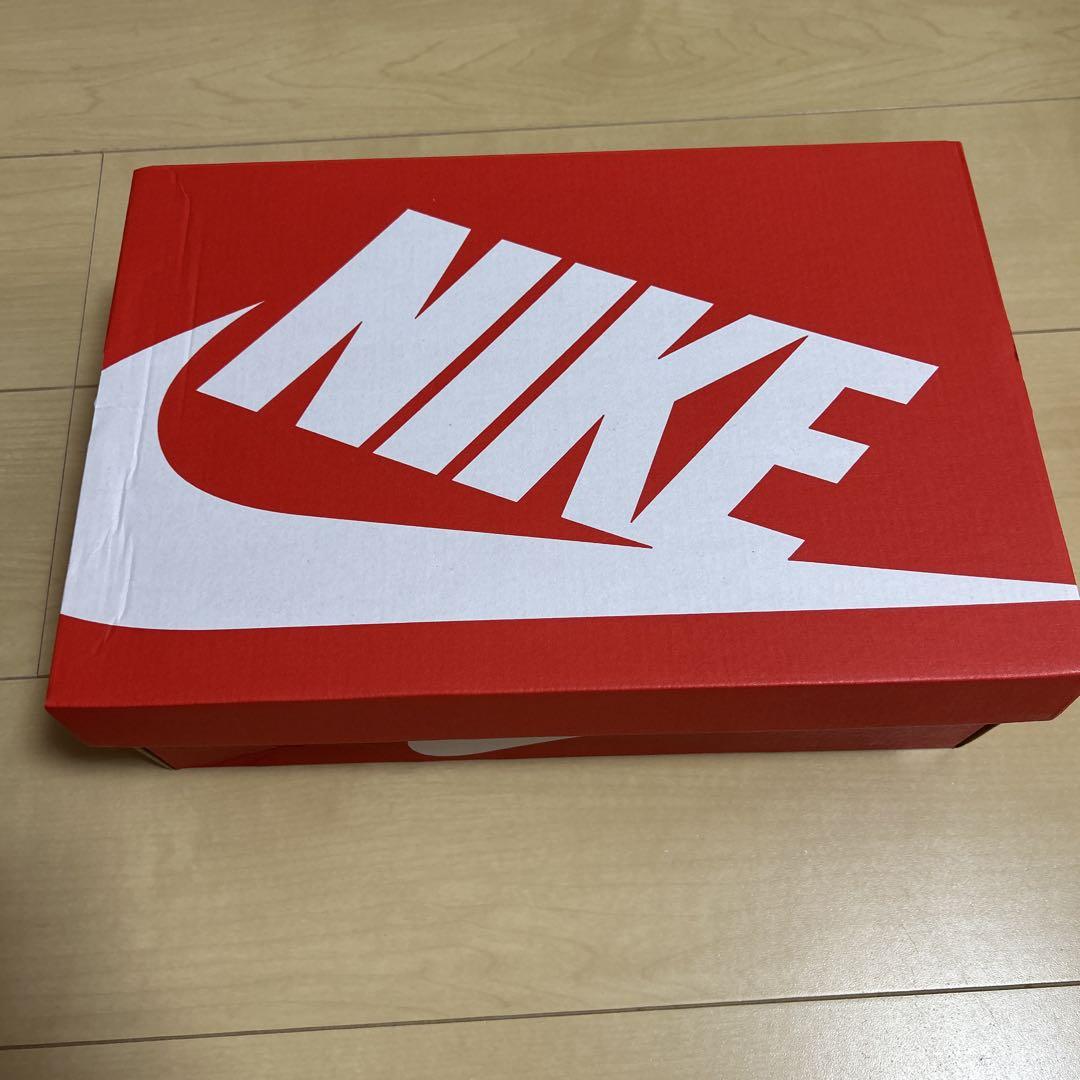 NIKE コートビジョン