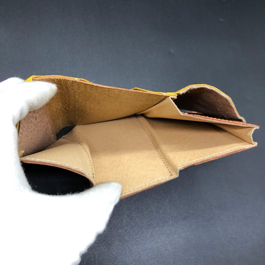 極美品 carmine カーマイン 三つ折り財布 レザー イエロー 極美品 carmine カーマイン 三つ折り財布 レザー イエロー