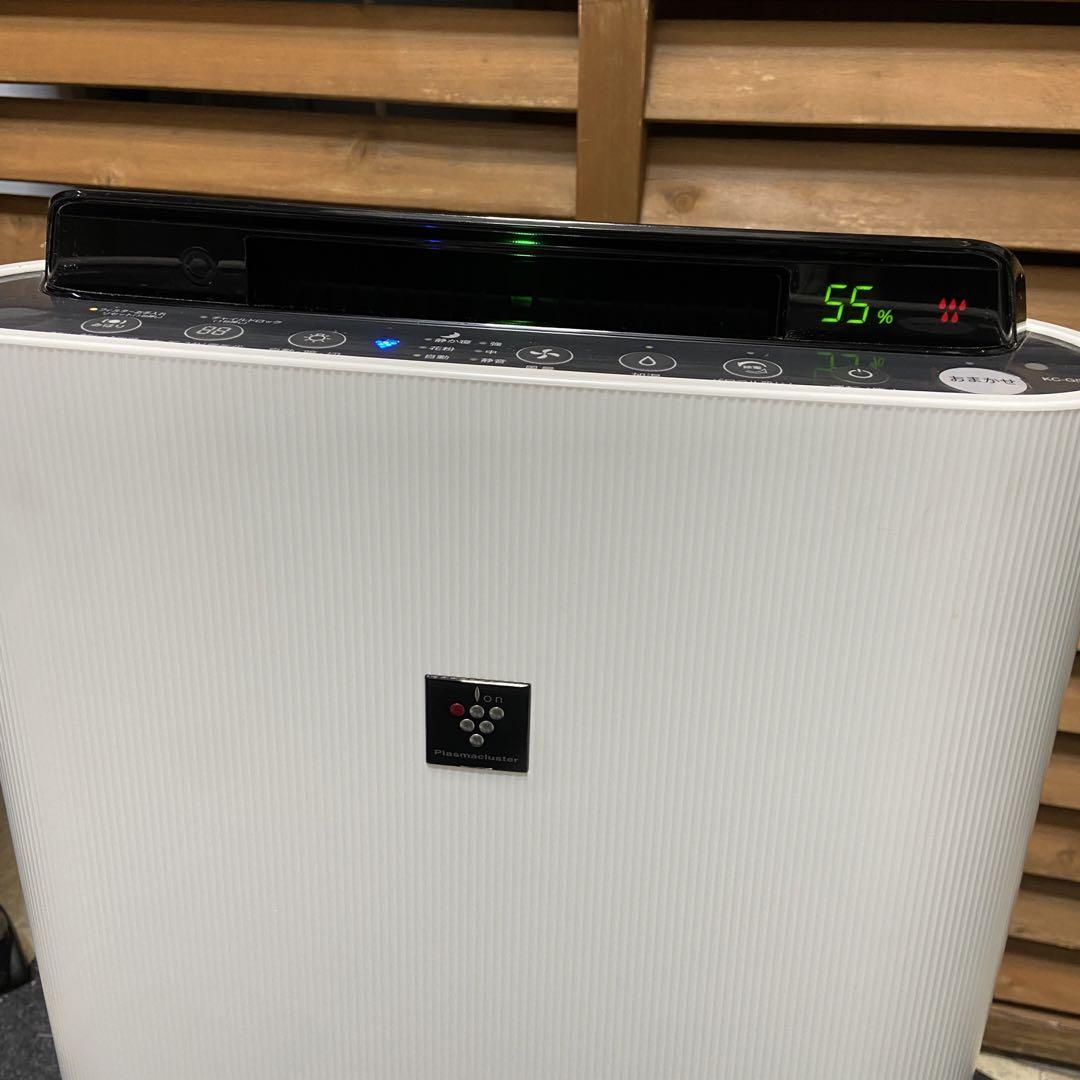 SHARP シャープ⭐️加湿空気清浄機　2018年製　KC-G50-W
