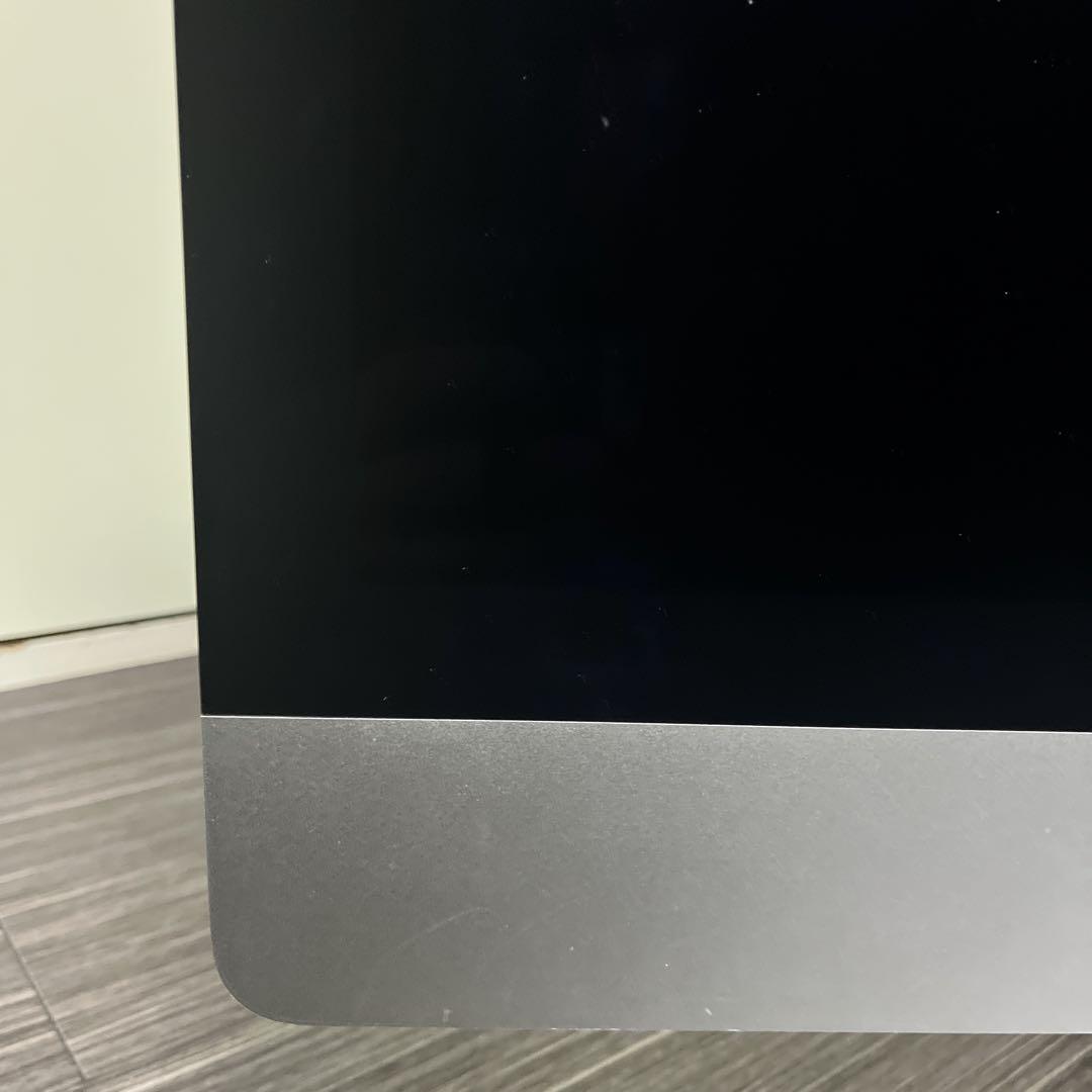 Apple iMac Retina 5K 27インチ (Late 2015)