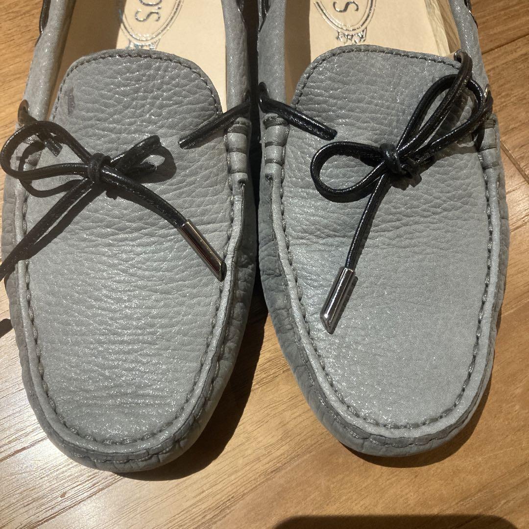TOD'S グレー ローファー　レディース25.5cm