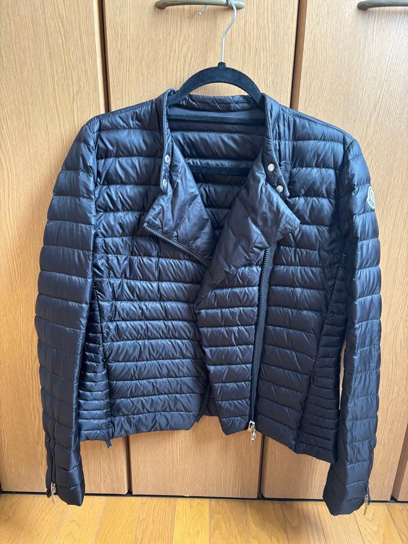 ウルトラライトダウン ライダースジャケットL・MONCLER