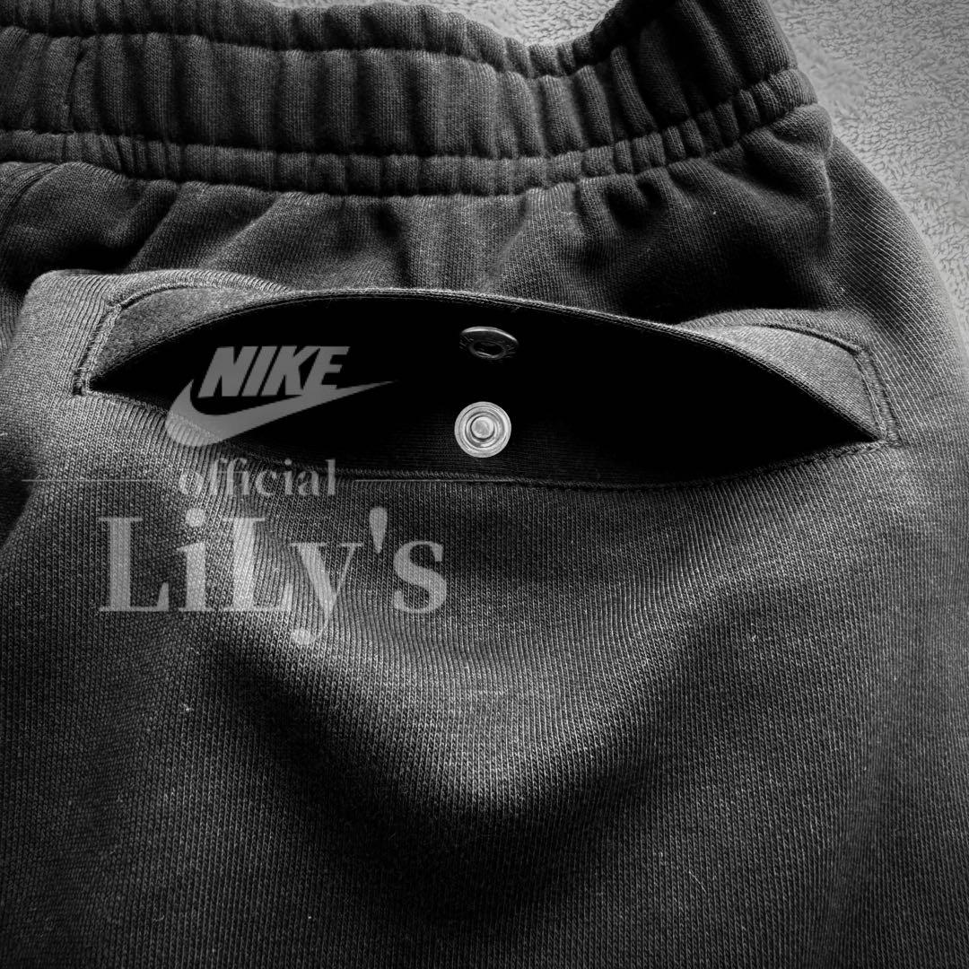 NIKE上下セットアップ　未使用商品 新品 NIKE ナイキ セットアップ ホワイト 刺繍 上下セット XL