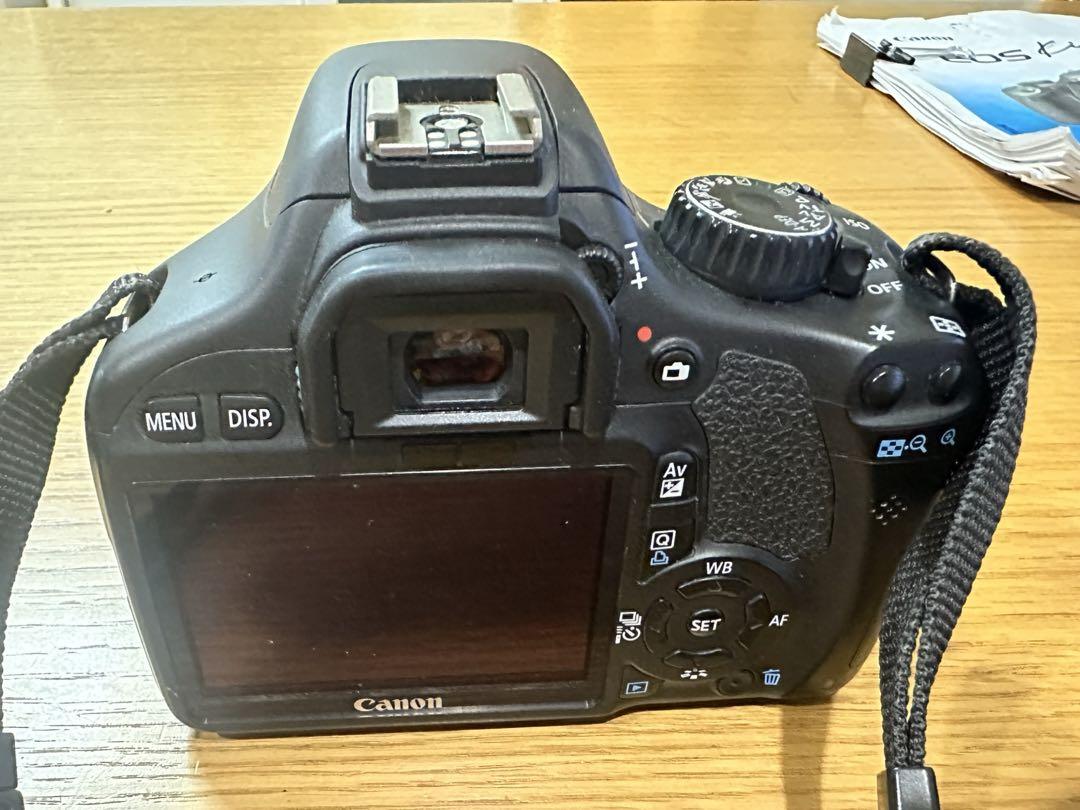 【値下げ】canon eos kiss x4 一眼レフ 三脚付き　レンズ２本