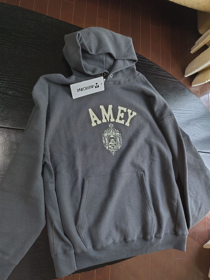 新品タグ付き☆アメリカーナAMEY emblem HOODIE PULLOVER 新品タグ付き☆アメリカーナAMEY emblem HOODIE PULLOVER