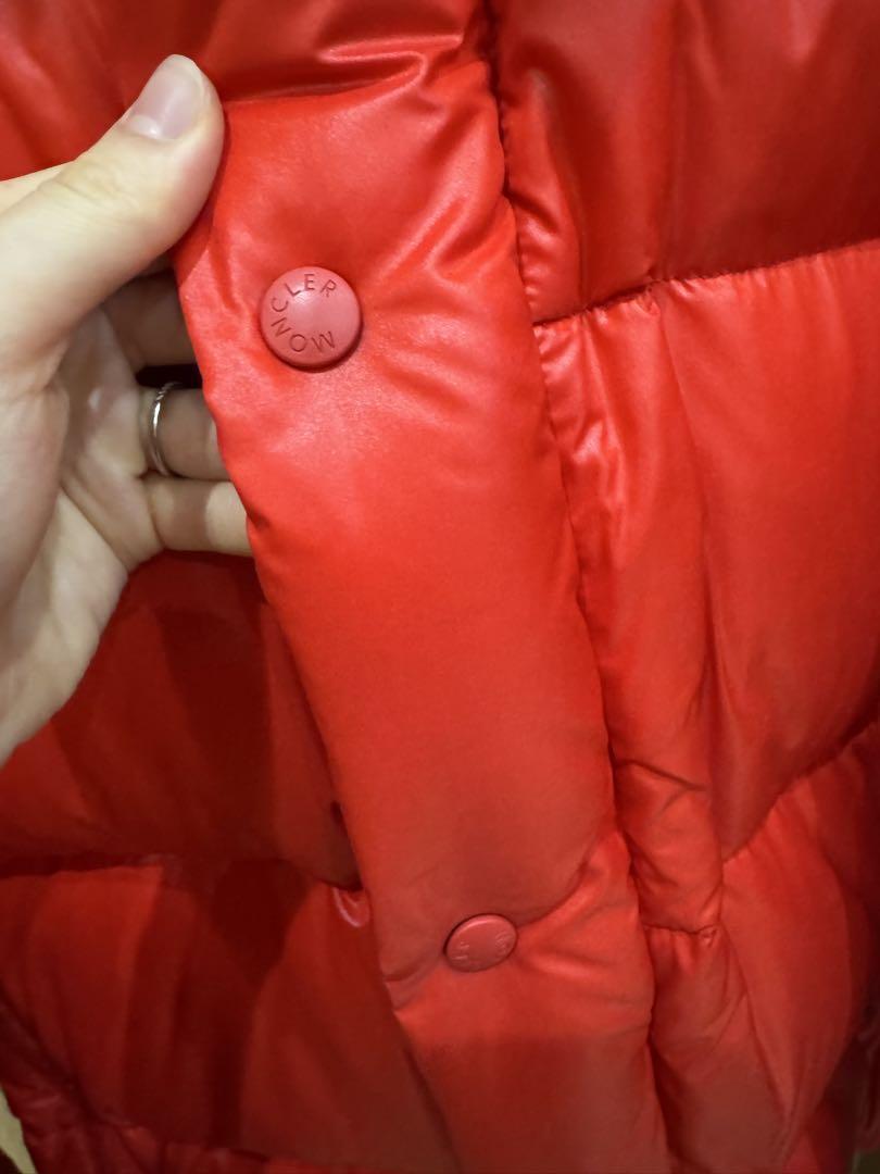 MONCLER 茶タグ　ダウンジャケット 赤 サイズ2