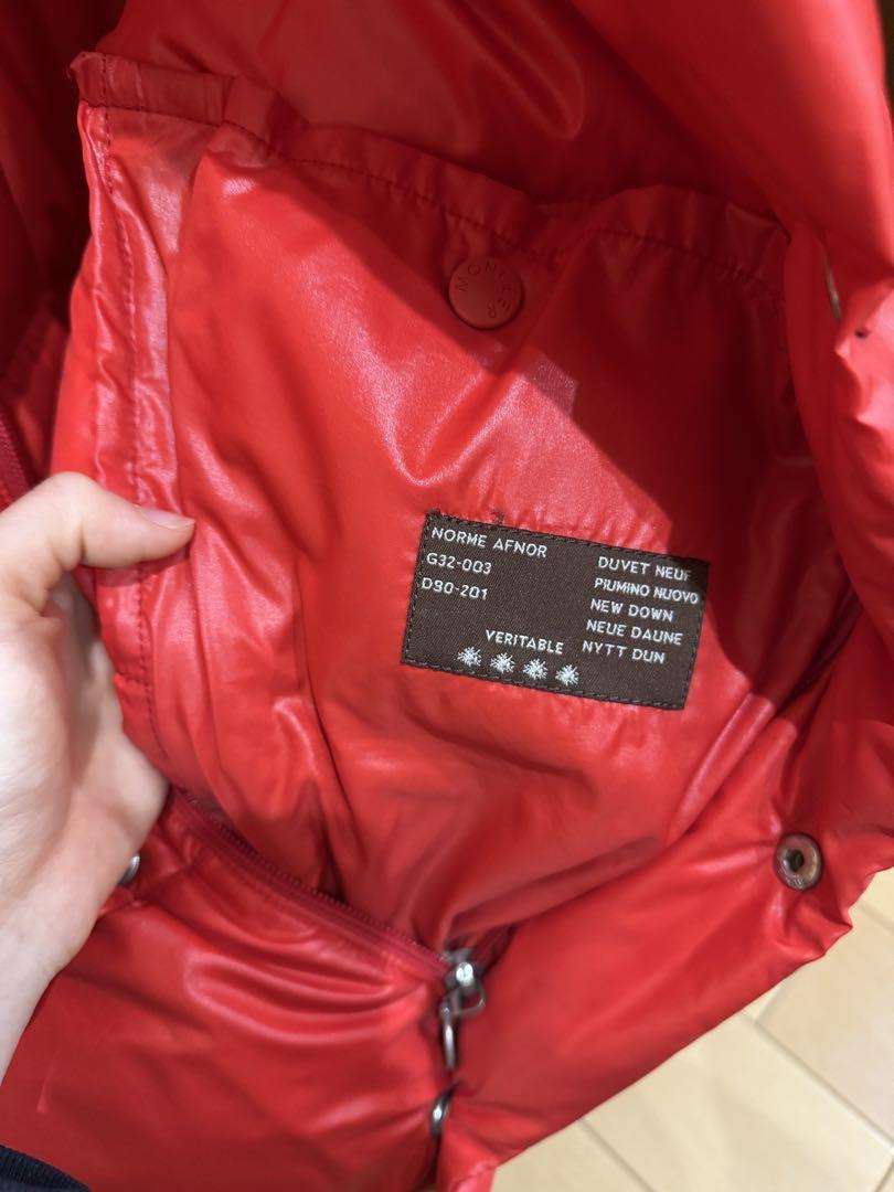 MONCLER 茶タグ　ダウンジャケット 赤 サイズ2