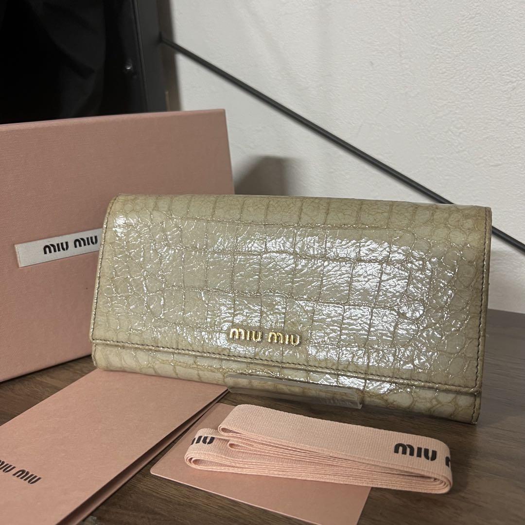 ミュウミュウ Miu Miu MiuMiu ミュウミュウ キルティング 長財布
