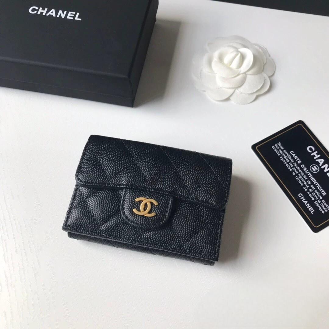 《極美品》大人気CHANEL ブラック 三つ折り財布