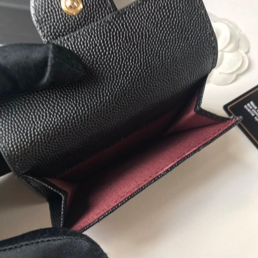 《極美品》大人気CHANEL ブラック 三つ折り財布