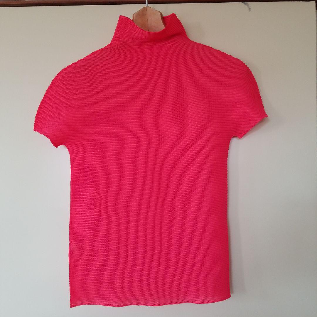 ISSEY MIYAKE me 半袖　ピンク