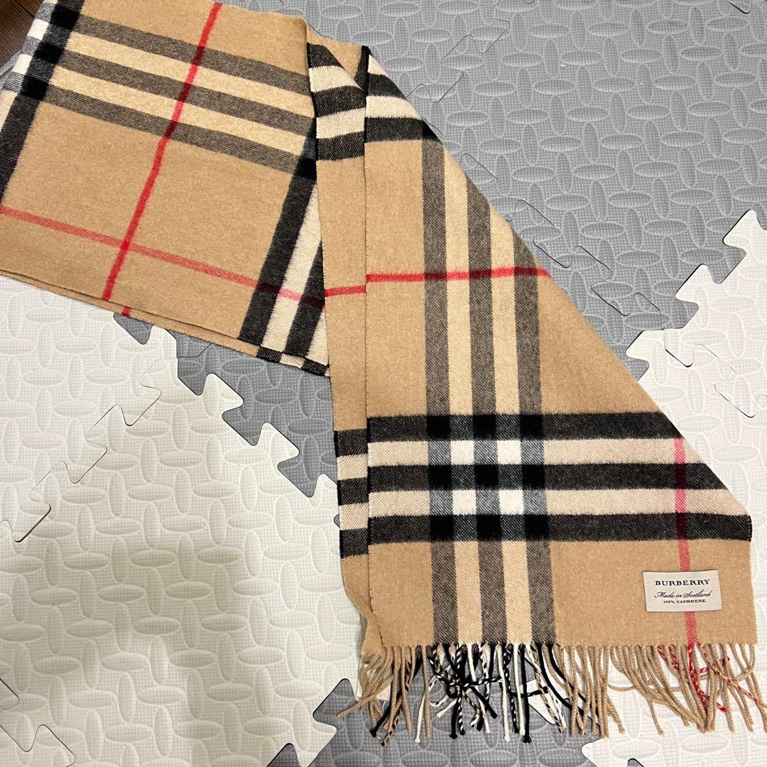Burberry バーバリー カシミア マフラー ノバチェック スコットランド Burberry バーバリー カシミア マフラー ノバチェック スコットランド