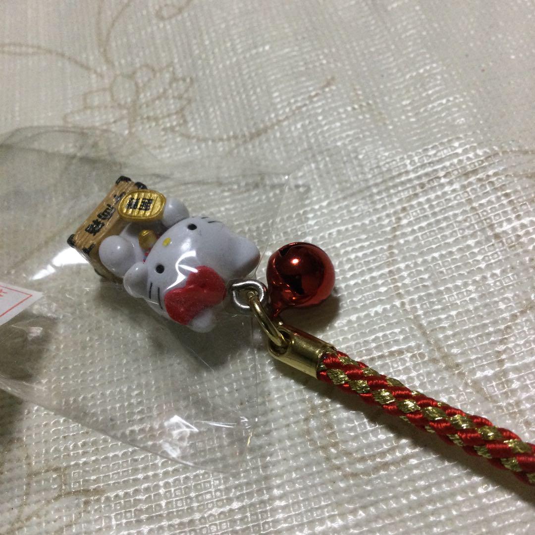 ご当地限定】【美品】まねきねこキティちゃんストラップ根付け