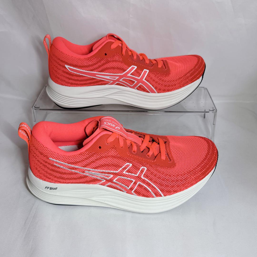 美品　アシックス　ランニングシューズ　EvoRide SPEED 22.5