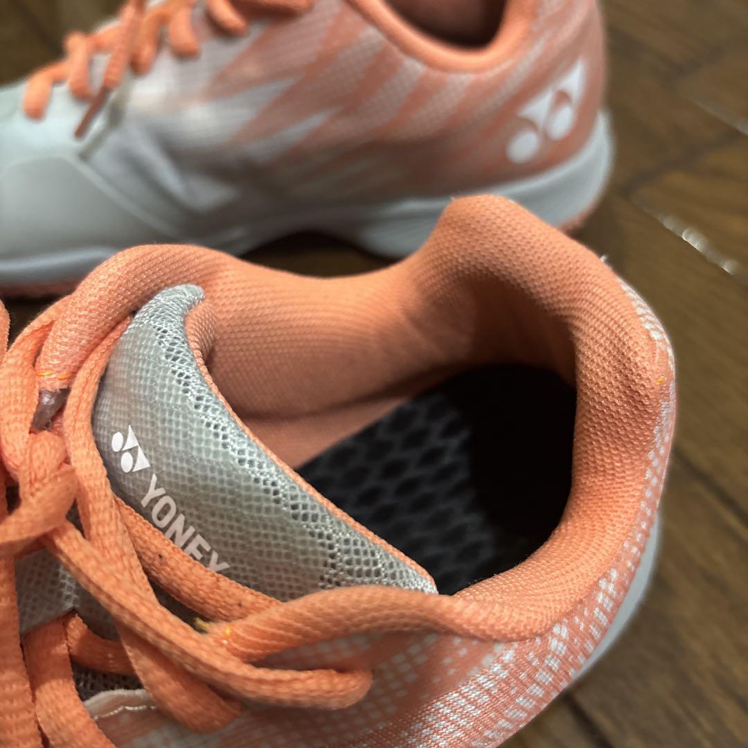 YONEX SHB-03L バドミントンシューズ ホワイト/オレンジ