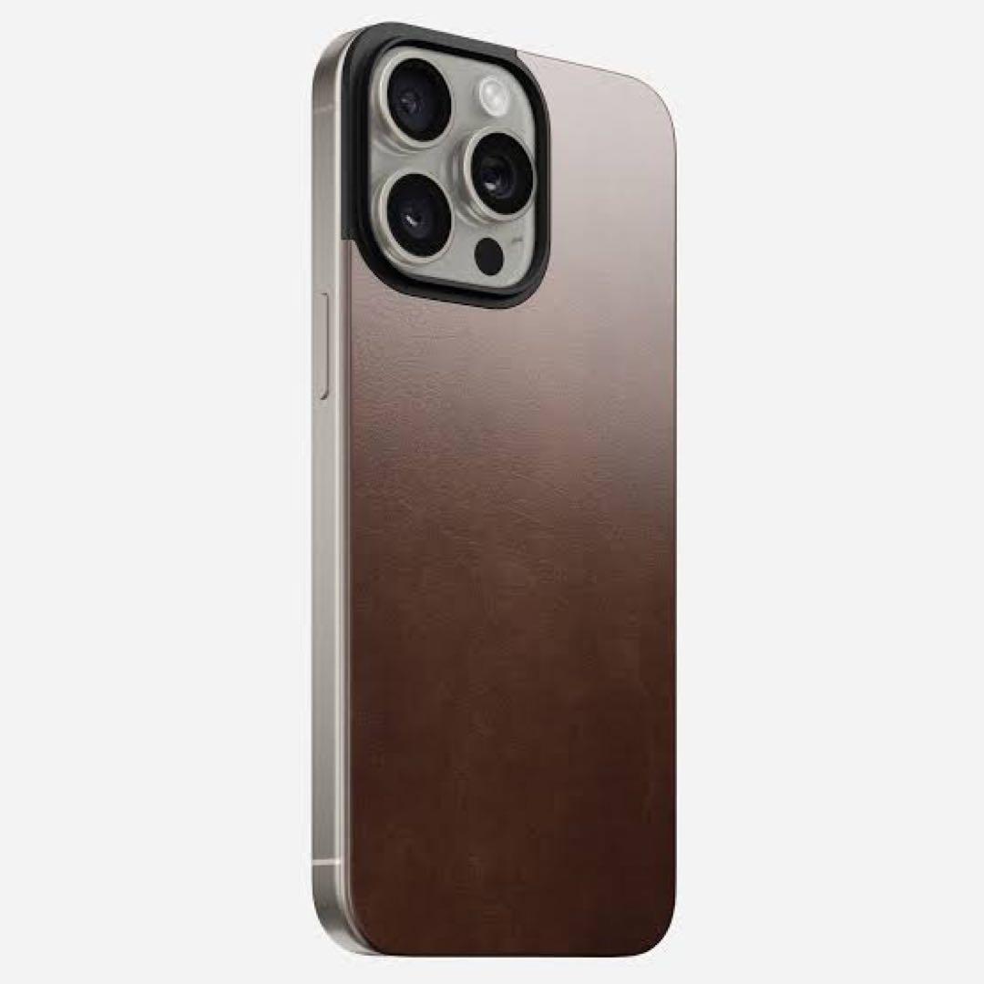 NOMAD MagneticLeather iPhone 16 Pro背面カバー