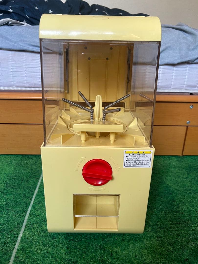 WIN×WIN style　ガチャガチャ 本体　ガシャポン　フリーコイン ガチャ