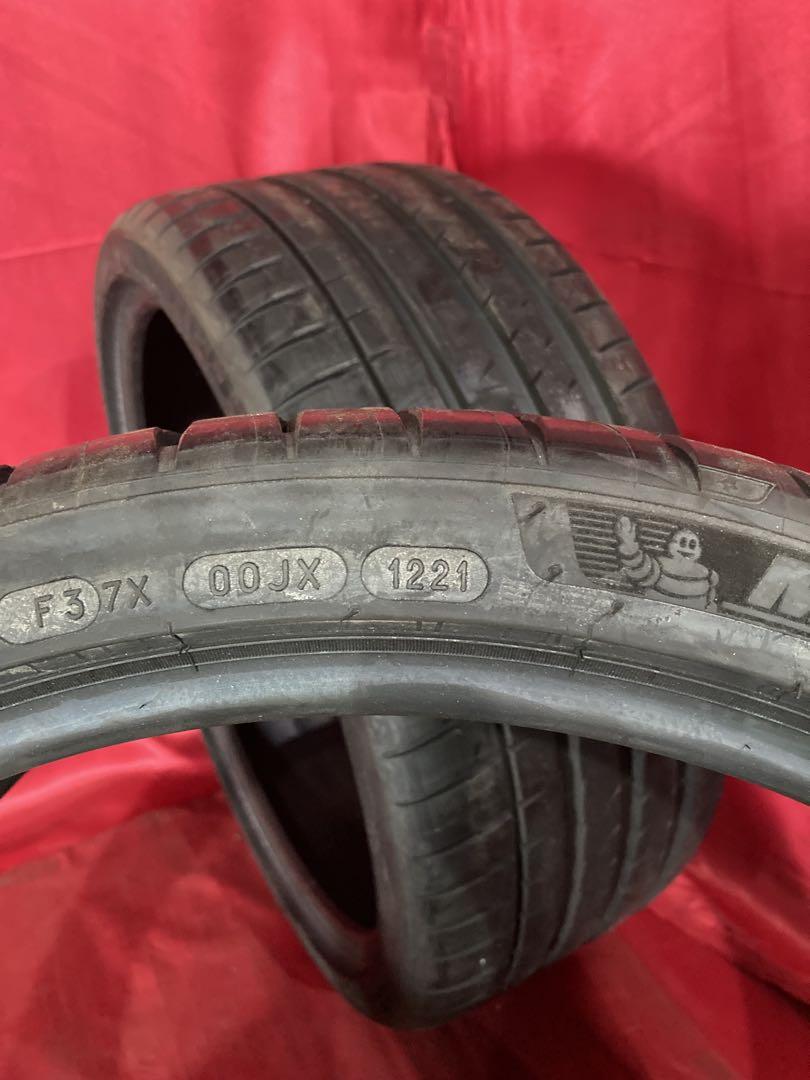 M-1672 235/35ZR20 ミシュラン PILOT SPORT4S 2本