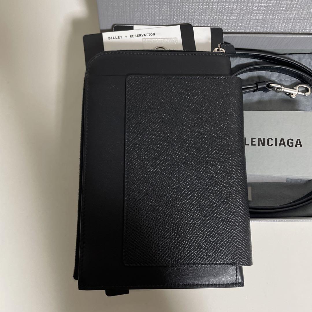 balenciaga バレンシアガ　フォンフォルダー　パスポート