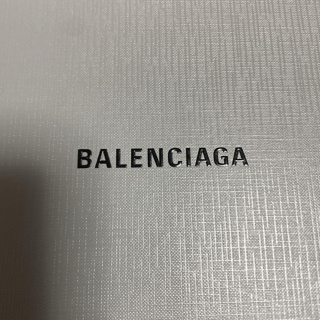 balenciaga バレンシアガ　フォンフォルダー　パスポート