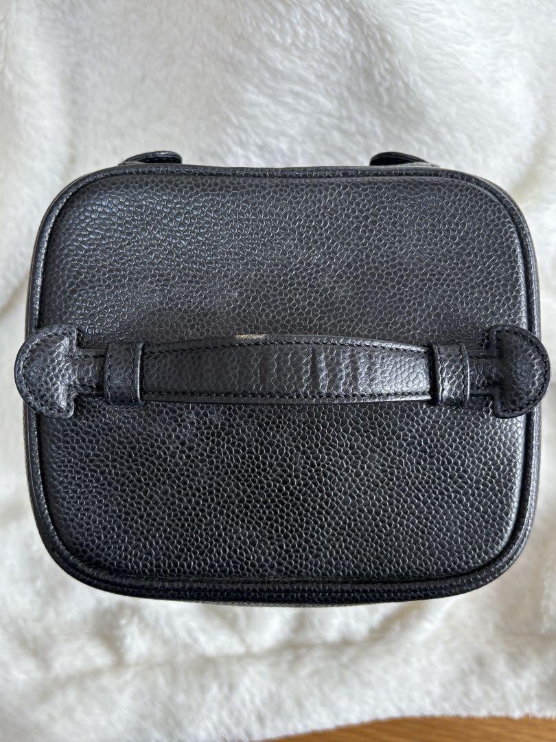 CHANEL ブラックレザーショルダーバッグ CHANEL ブラックレザー ショルダーバッグ - メルカリ