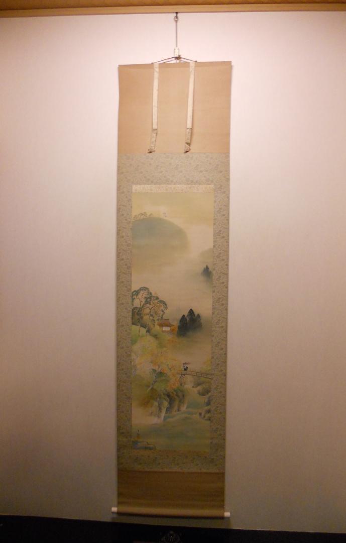 掛け軸 大塚香緑 『 洛北の秋 』 絹本 希少 軸装 茶道具 掛軸 美品 です。 掛け軸 大塚香緑 『 洛北の秋 』 絹本 希少 軸装 茶道具 掛軸 美