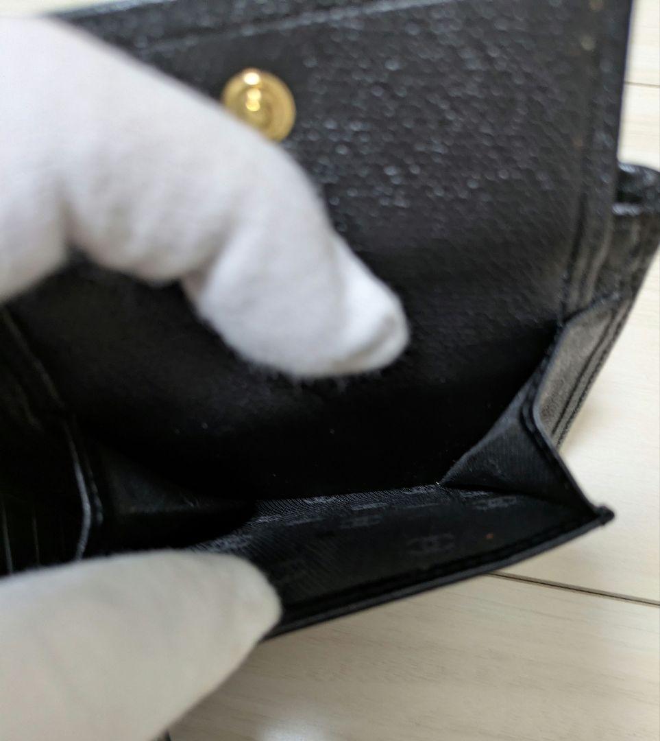 CHANEL ココボタン　黒 レザー 二つ折り財布
