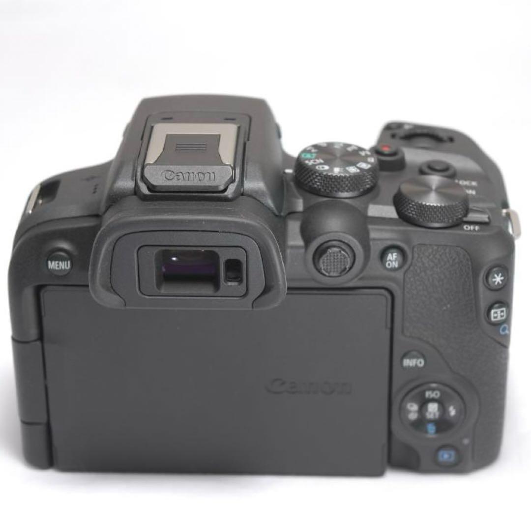 【極上美品】CANON EOS R10 ミラーレス一眼★