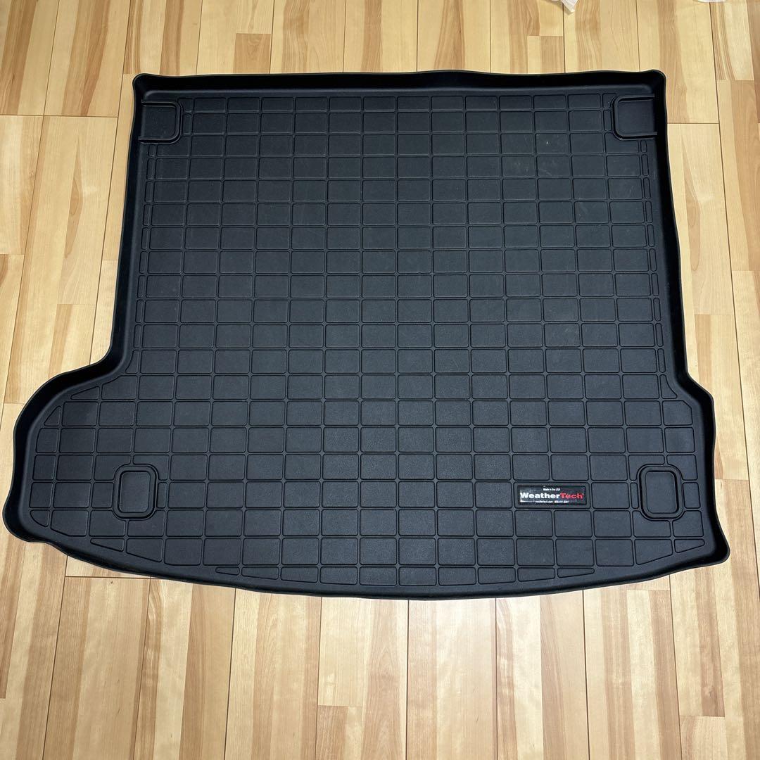 ジャガー　F-PACE専用　WeatherTech ラゲッジマット　トレイ