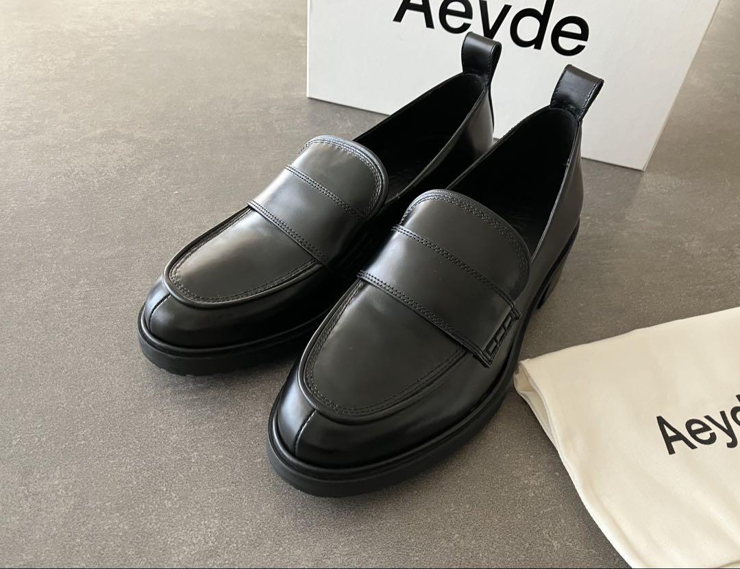 新品正規品定価約8万→32999早い者勝ち‼️ヨーロッパ店頭完売Aeyde 40 新品正規品定価約8万→32999早い者勝ち‼️ヨーロッパ店頭完売