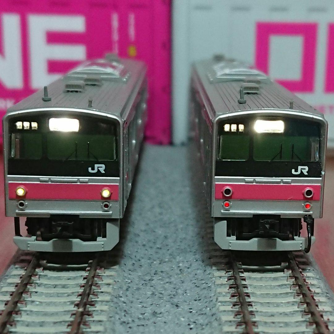 量産先行車
