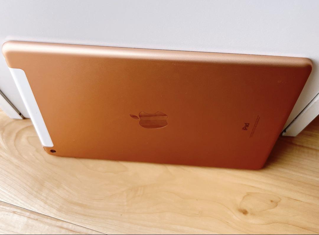 Apple iPad ピンクゴールド 本体(第6世代)