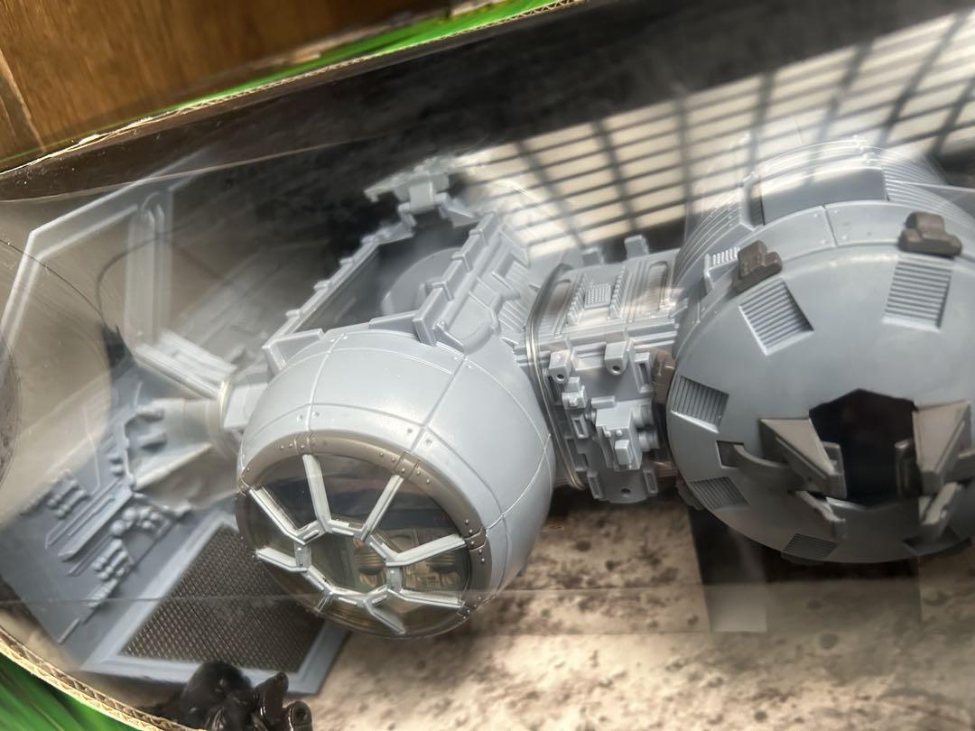 スターウォーズ タイボマー インペリアルパイロット付き 未開封