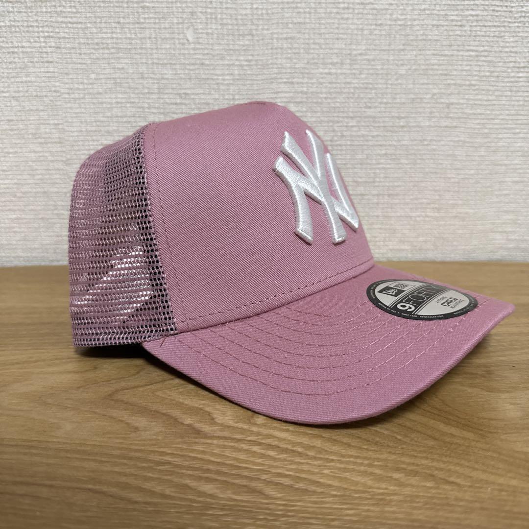 ニューヨーク・ヤンキース トラッカーキャップ ピンク