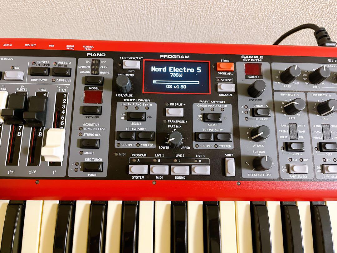 Nord Electro 5D 73鍵盤　美品　シンセサイザー Nord Electro 5D 73鍵盤 美品 シンセサイザー